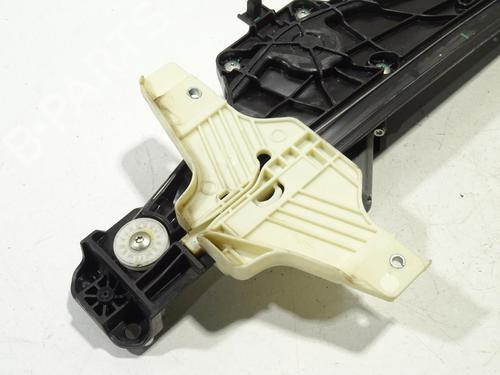 Rear left window mechanism PEUGEOT 5008 II (MC_, MJ_, MR_, M4_) 1.5 BlueHDi 130 (MCYHZJ, MCYHZR, MCYHZX) | BP29599538C24 