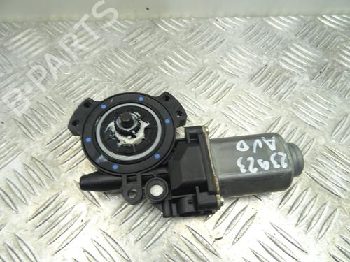 Right front window motor HYUNDAI SANTA FÉ II (CM) 2.2 CRDi GLS 4x4 | BP30081579E20