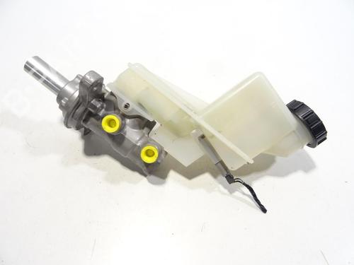 Used Brake master cylinder MAZDA 6 Hatchback (GH) 2.2 D (GH10) (129 hp) 28601582