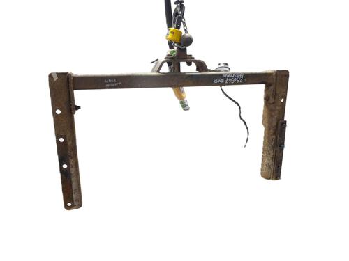 Used Tow ball/Mechanism TOYOTA LAND CRUISER 90 (_J9_) 3.0 TD (KZJ90_, KZJ95_, KZJ90R, KZJ95R, KZJ90W, KZJ95W) (125 hp) 31595359