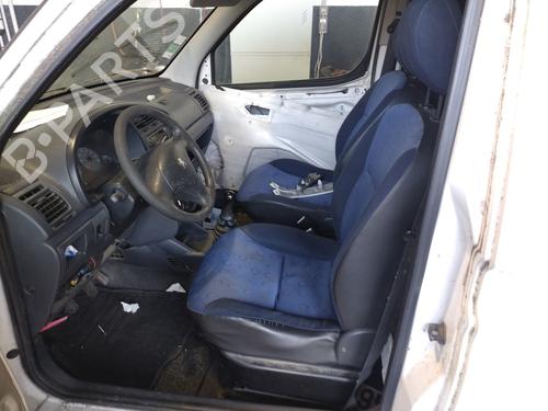 Switch PEUGEOT PARTNER Box Body/MPV (5_, G_) 2.0 HDi | BP38414281I30  - Image 9