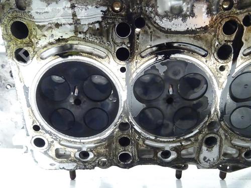 Used Cylinder head Cylinder head MERCEDES-BENZ C-CLASS T-Model (S205) C 250 BlueTEC / d 4-matic (205.209) (204 hp) 27897998 27897998