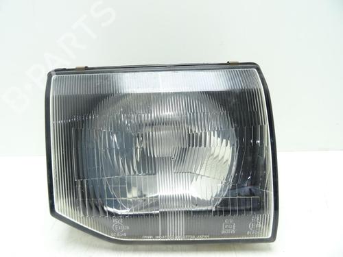 Used Right headlight MITSUBISHI PAJERO II (V3_W, V2_W, V4_W, V5_W) 2.5 TD 4WD (V24W) (99 hp) 30327498