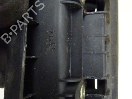 Used Rear right interior door handle Rear right interior door handle 20045623 20045623