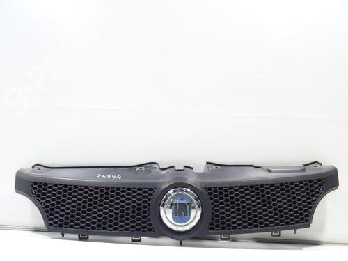 Used Grille FIAT PANDA (169_) 1.3 D Multijet (169.AXC1A) (70 hp) 21662969