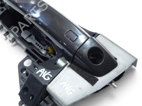 Used Front left exterior door handle Front left exterior door handle 37067698 37067698