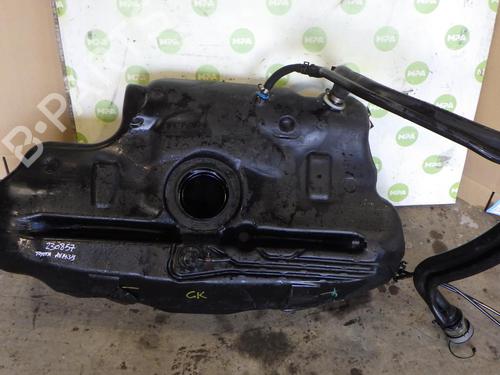 Benzintank TOYOTA AVENSIS Estate (_T25_) 2.0 D-4D (CDT250_, CDT250R) (116 hp) 21971634