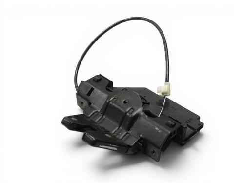 tailgate-lock-bmw-3-convertible-e46-2000-2001-2002-2003-2004-2005-2006-2007-36901108 main image