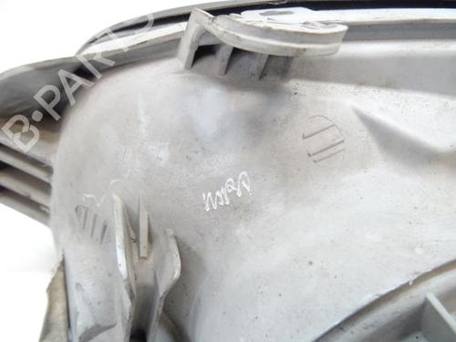 Used Right headlight HYUNDAI SANTA FÉ I (SM) 2.0 CRDi 4x4 (113 hp) 21968000