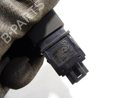 Warning switch NISSAN QASHQAI II (J11, J11_) 1.6 dCi ALL MODE 4x4-i | BP29566099I22 