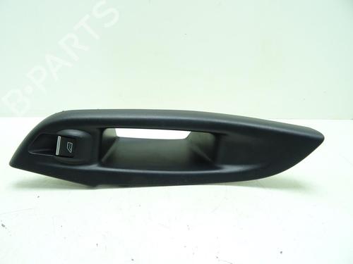 Venstre bagtil elrude kontakt FORD FOCUS III 1.5 TDCi (120 hp) 31297646