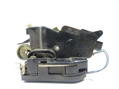 Used Front right lock MERCEDES-BENZ VITO Bus (W639) 111 CDI (639.701, 639.703, 639.705) (116 hp) 33018045