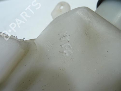 windscreen-washer-tank-jaguar-x-type-i-x400-2001-2002-2003-2004-2005-2006-2007-2008-2009-32145177 main image