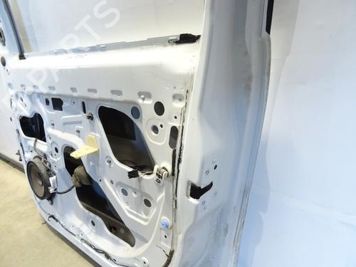 right-front-door-dacia-lodgy-js_-2012-33429424 main image