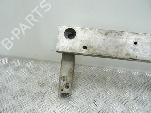 Used Front bumper reinforcement Front bumper reinforcement INFINITI Q50 50 D (170 hp) 28072334 28072334