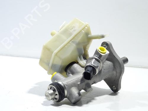 Used Brake master cylinder Brake master cylinder MERCEDES-BENZ SLK (R171) 200 Kompressor (171.442) (163 hp) 25726346 25726346