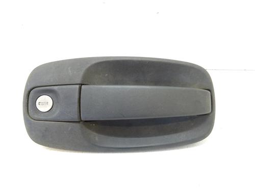 Used Front left exterior door handle OPEL VIVARO A Van (X83) 1.9 DTI (F7) (101 hp) 21970490
