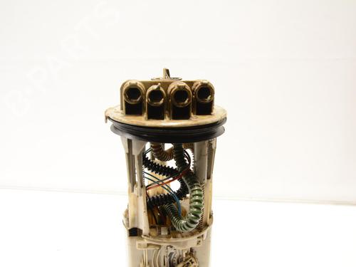 Used Fuel pump Fuel pump 31308443 31308443
