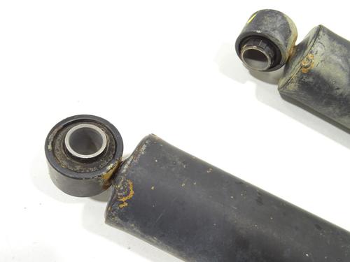 Used Right rear shock absorber Right rear shock absorber MAZDA BT-50 Pickup (CD, UN) 2.5 MRZ-CD 4x4 (UNY0W3) (143 hp) 27220599 27220599