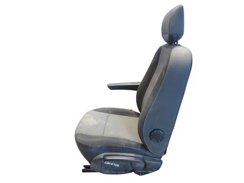 Left front seat RENAULT MASTER III Platform/Chassis (EV, HV, UV) 2.3 dCi 145 RWD (UV0F, UV0E, HV0E, HV0F, HV0T, HV10,... | BP39630375C15 - Image 6