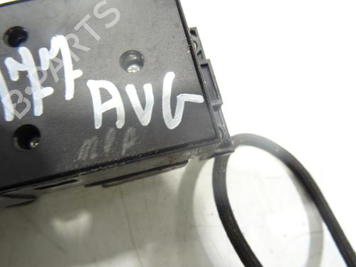 Used Left front window switch Left front window switch VW GOLF IV (1J1) 1.9 SDI (68 hp) 30771838 30771838