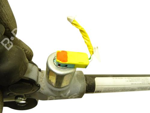Used Front left belt tensioner Front left belt tensioner 38599221 38599221
