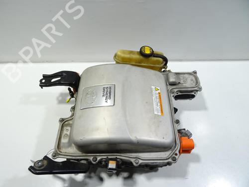 Used Electronic module TOYOTA PRIUS Liftback (_W2_) 1.5 Hybrid (NHW20_, NHW20R) (112 hp) 25923453