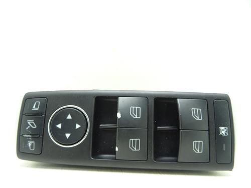 Venstre fortil elrude kontakt MERCEDES-BENZ A-CLASS (W176) A 200 CDI / d 4-matic (176.002) (136 hp) 31976545