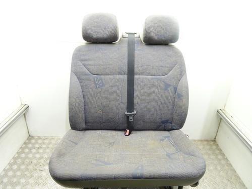 Used Right front seat RENAULT TRAFIC II Van (FL) 1.9 dCi 80 (FL0B) (82 hp) 29428526