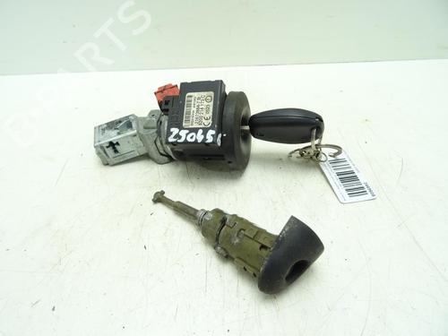 Used Ignition barrel Ignition barrel RENAULT CLIO III (BR0/1, CR0/1) 1.2 16V (BR02, BR0J, BR11, CR02, CR0J, CR11) (75 hp) 30106796 30106796