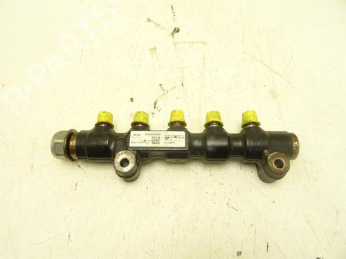 Used Injection rail CITROËN BERLINGO / BERLINGO FIRST MPV (MF_, GJK_, GFK_) 1.6 HDI 90 (MF9HX) (90 hp) 32267304