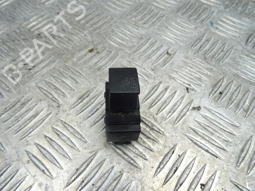 Used Right front window switch KIA VENGA (YN) 1.4 CRDi 90 (90 hp) 30143947