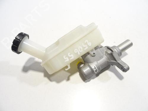 Used Brake master cylinder Brake master cylinder RENAULT CLIO V (B7_) 1.0 TCe 100 (B7MT) (101 hp) 29071403 29071403