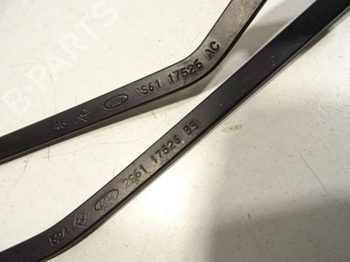 Front windshield wiper arm FORD FIESTA V (JH_, JD_) 1.3 | BP29484661C143 