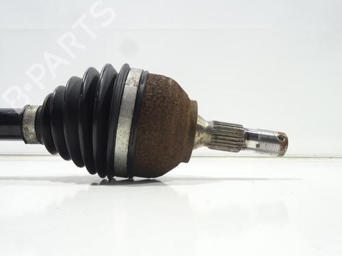 Right front driveshaft PEUGEOT 5008 (0U_, 0E_) 2.0 HDi 150 / BlueHDi 150 | BP25594468M39 