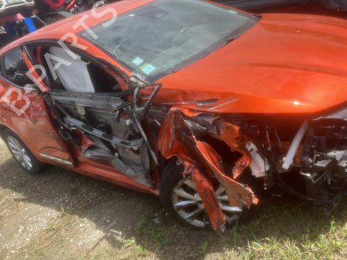 Left front seat RENAULT CLIO V (B7_) 1.0 TCe 100 (B7MT) | BP29115285C15 