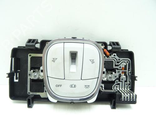 Used Interior roof light FIAT 500X (334_) 1.6 D Multijet (334AXA1B, 334AXA11) (120 hp) 30002628