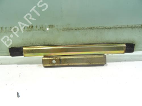 Used Front right door window Front right door window CITROËN AX (ZA-_) 15 D (58 hp) 30778308 30778308