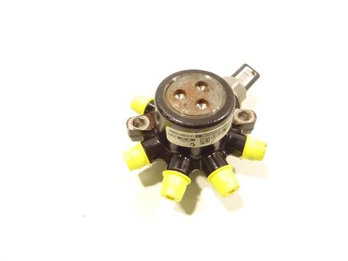 Used Injection rail FORD TOURNEO CONNECT 1.8 TDCi (90 hp) 29428508