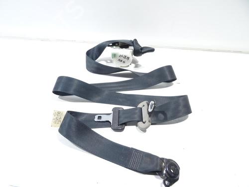 Cinto de segurança traseiro esquerdo TOYOTA YARIS (_P9_) 1.4 D-4D (NLP90_, NLP90R) (90 hp) 32137018