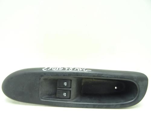 Used Left front window switch Left front window switch RENAULT CLIO II (BB_, CB_) 1.5 dCi (B/C2J) (68 hp) 29537413 29537413