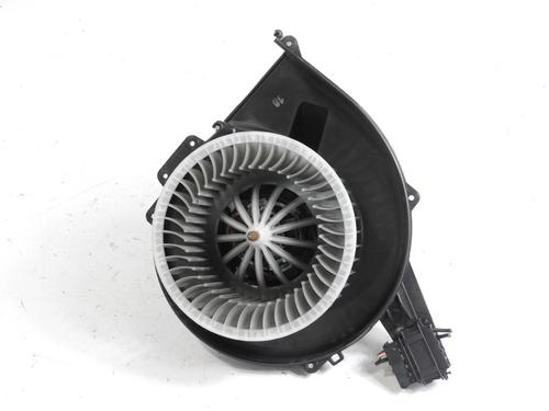 Used Heater blower motor Heater blower motor AUDI A1 (8X1, 8XK) 1.6 TDI (105 hp) 20041683 20041683