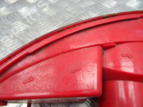 Rear fog light HYUNDAI SANTA FÉ II (CM) 2.2 CRDi GLS 4x4 | BP30097265C37 