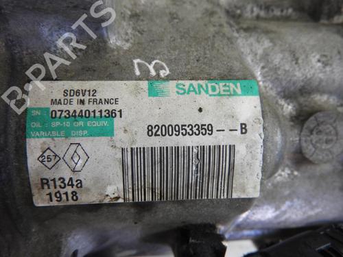Used AC compressor RENAULT KANGOO / GRAND KANGOO II (KW0/1_) 1.5 dCi 110 (KW06, KW12) (110 hp) 20044884