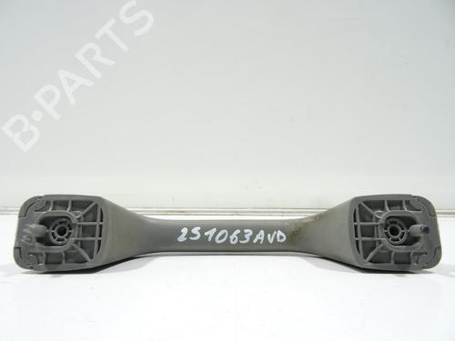 interior-roof-handle-dacia-logan-ls_-2004-29896017 main image