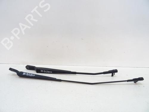 Used Front windshield wiper arm Front windshield wiper arm CITROËN C5 II Break (RE_) 1.6 HDi (RE9HZC, RE9HYB) (109 hp) 20055093 20055093