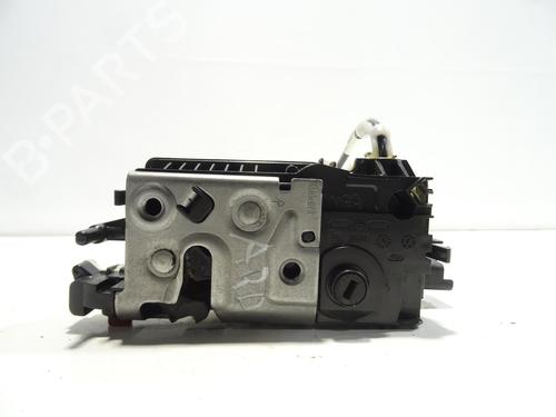 Rear right lock PEUGEOT 2008 I (CU_) 1.2 THP 110 / PureTech 110 | BP23787957C99