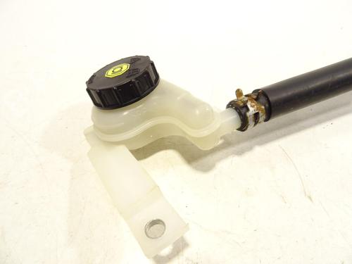 Brake master cylinder MAZDA 2 (DE_, DH_) 1.5 (DE5FS) | BP31848146M77