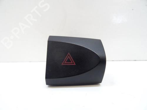 Used Warning switch Warning switch HYUNDAI SANTA FÉ I (SM) 2.0 CRDi 4x4 (113 hp) 21968002 21968002