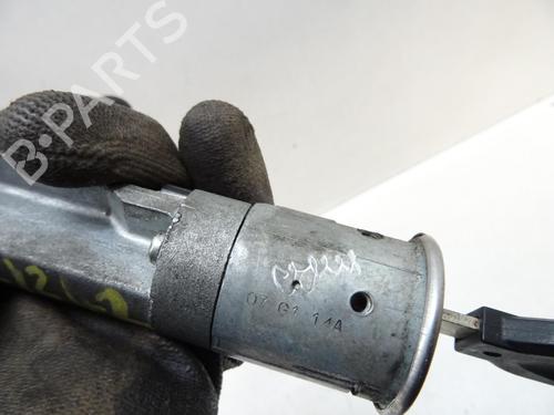 Used Ignition barrel Ignition barrel PEUGEOT 405 I (15B) [1987-1993] 20053138 20053138